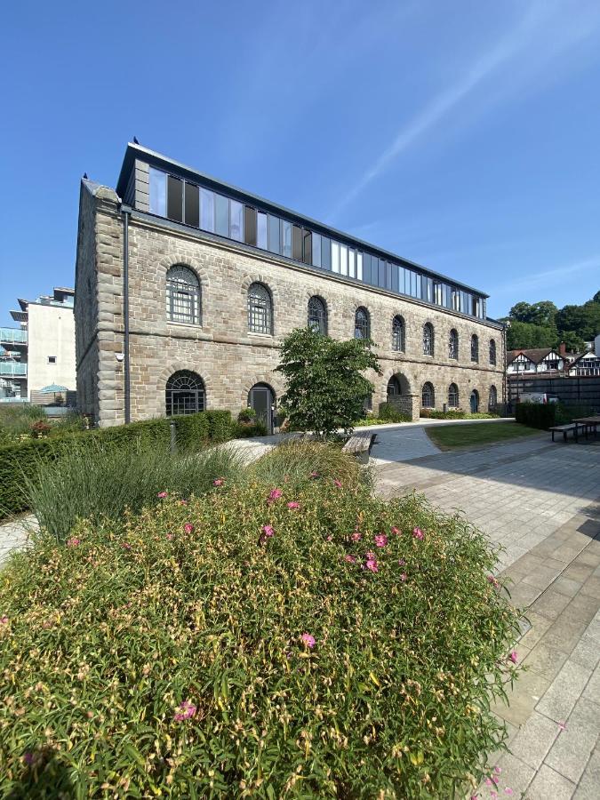 Sublime Waterfront Retreat With Private Terrace Apartment Bristol Exterior photo